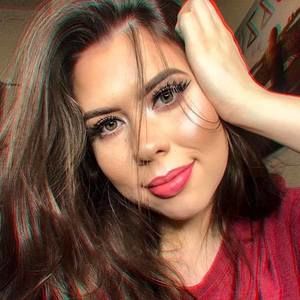 Meet your Posher, Kaitlyn